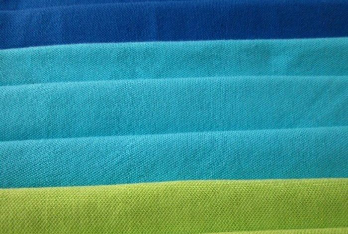 Áo thun trơn oversize và chất liệu vải cotton tici